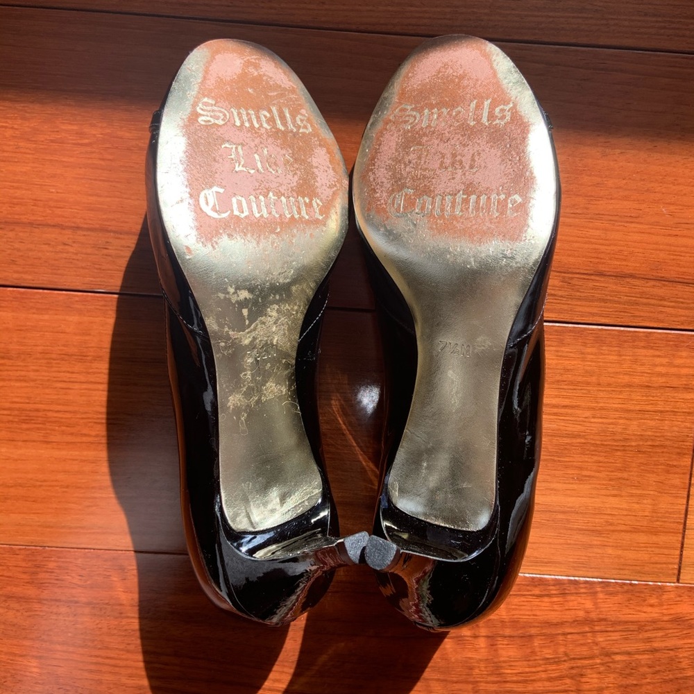 Black Pumps - image 3